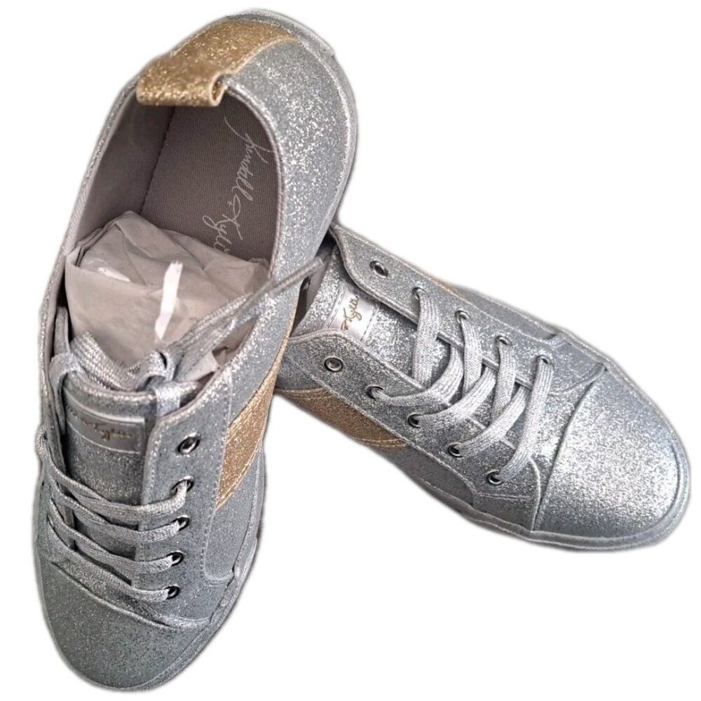 Kendall & Kylie Women's 10 Low Cut Silver Gold Lace-Up Sneakers New, Damaged Box